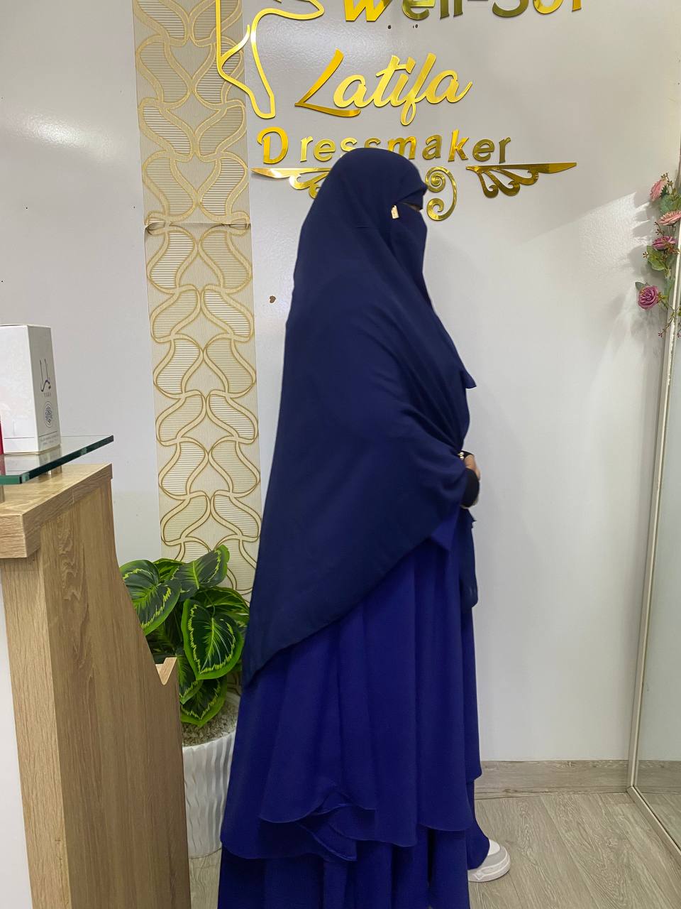 Noor Al-Huda_Bleu nuit profond