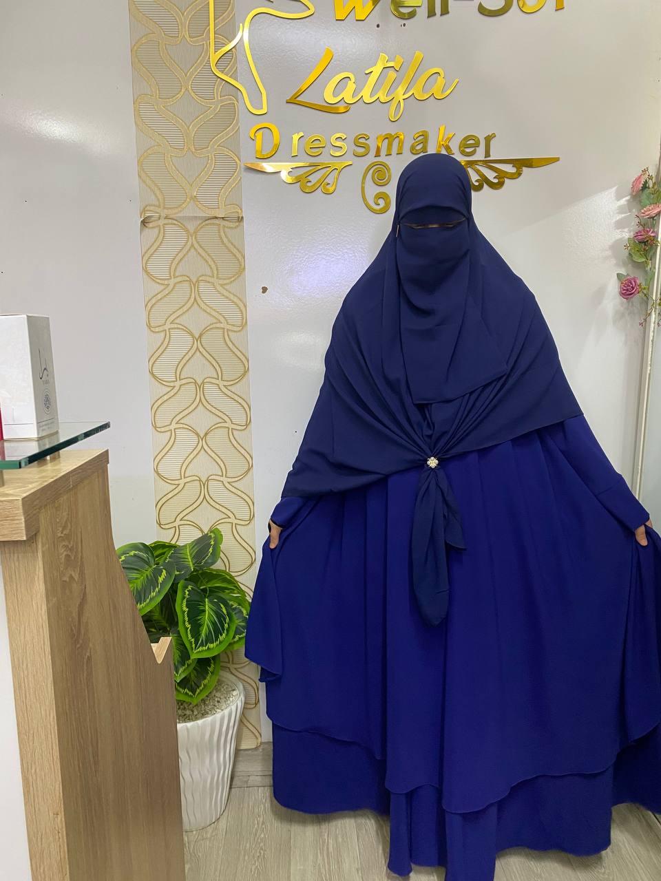 Noor Al-Huda_Bleu nuit profond